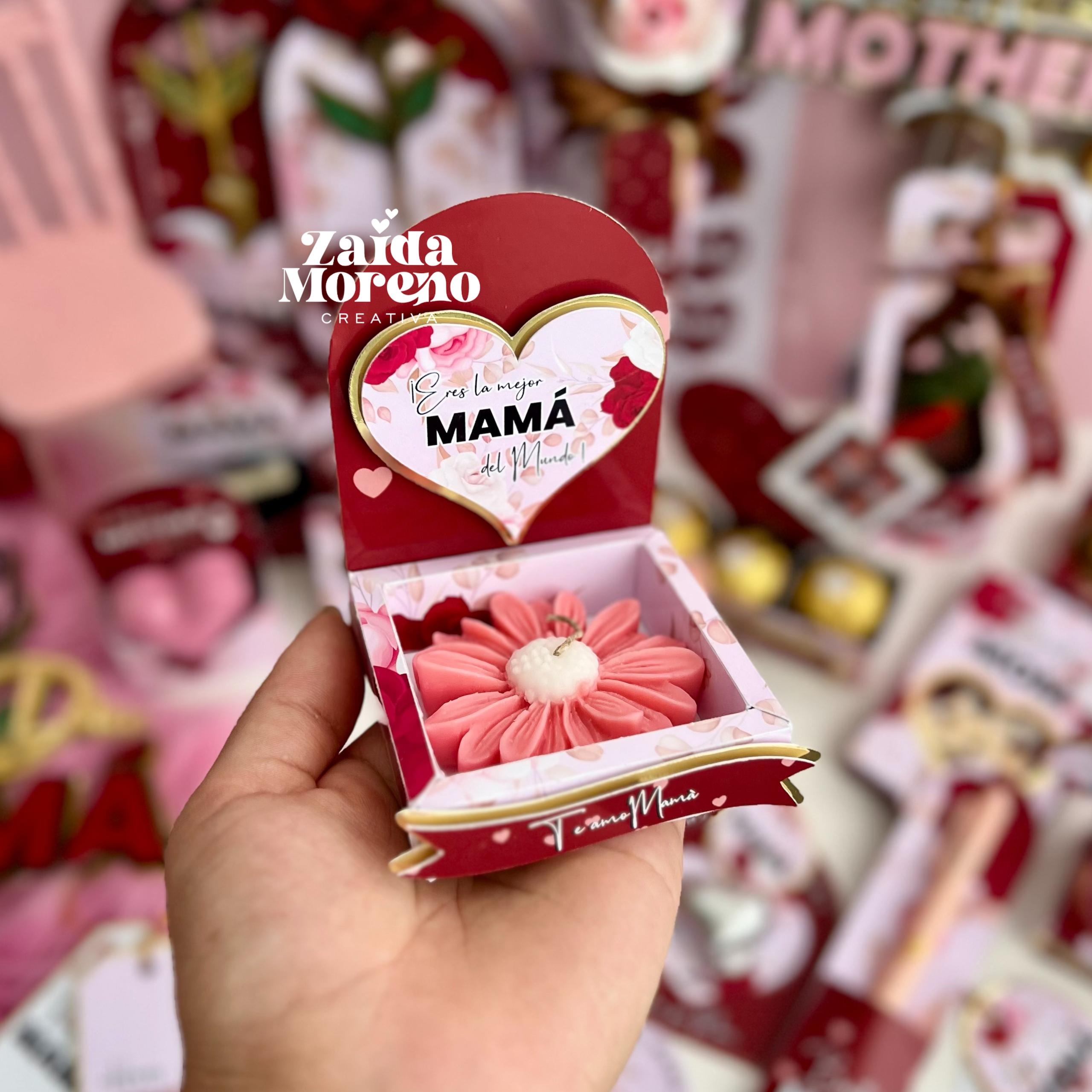CAJA VELA MAMÁ FLORAL