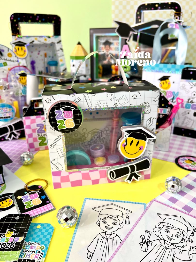 ACTIVITY BOX HAPPY GRAD