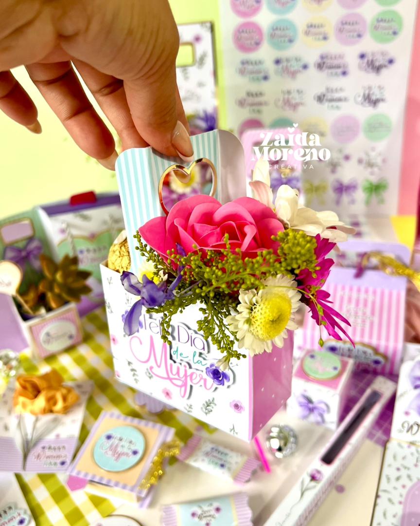 COLECCIÓN DÍA DE LA MUJER